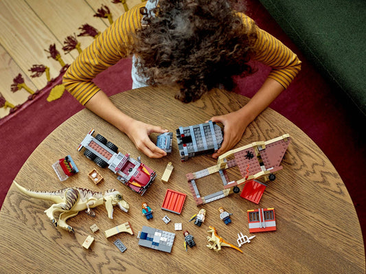 T. rex & Atrociraptor Dinosaur Breakout | 76948