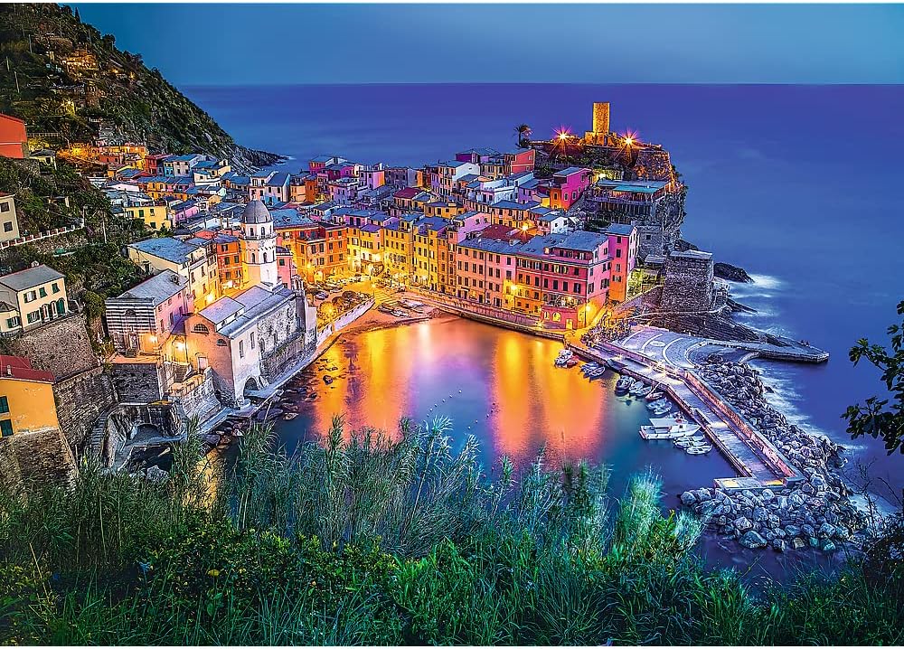Trefl Puzzle: Vernazza at Dusk 2000 Piece
