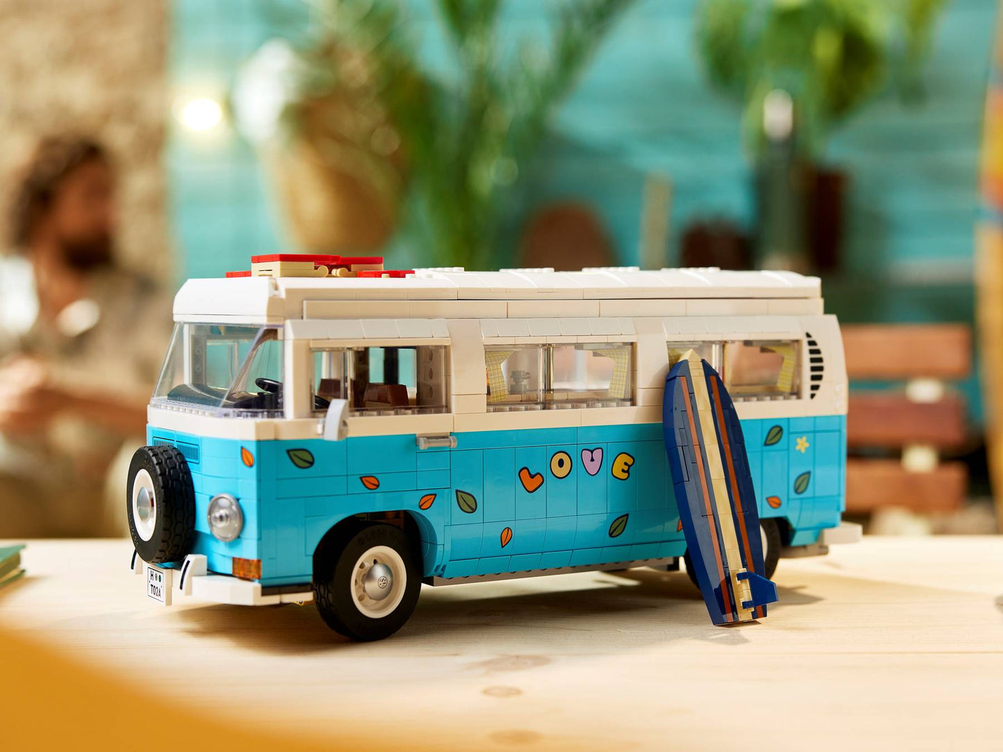 Volkswagen T2 Camper Van | 10279
