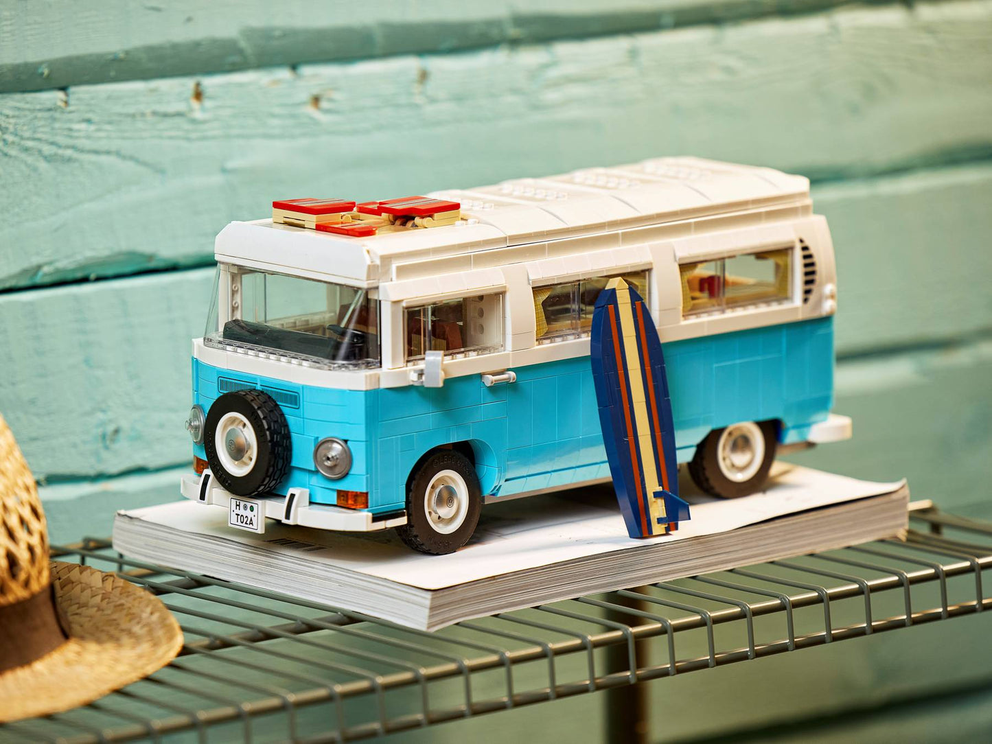 Volkswagen T2 Camper Van | 10279