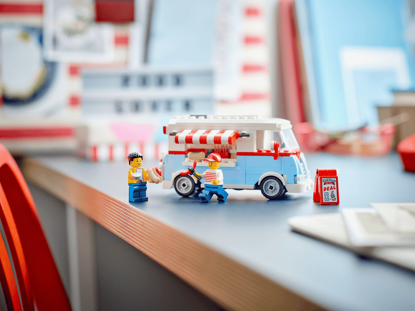 Retro Food Truck | 40681