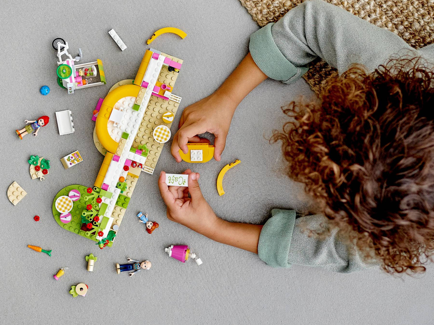 Heartlake City Organic Cafe | 41444