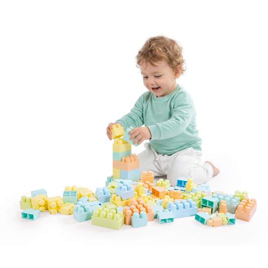 ACTIVITY TABLE & BLOCKS 85pcs