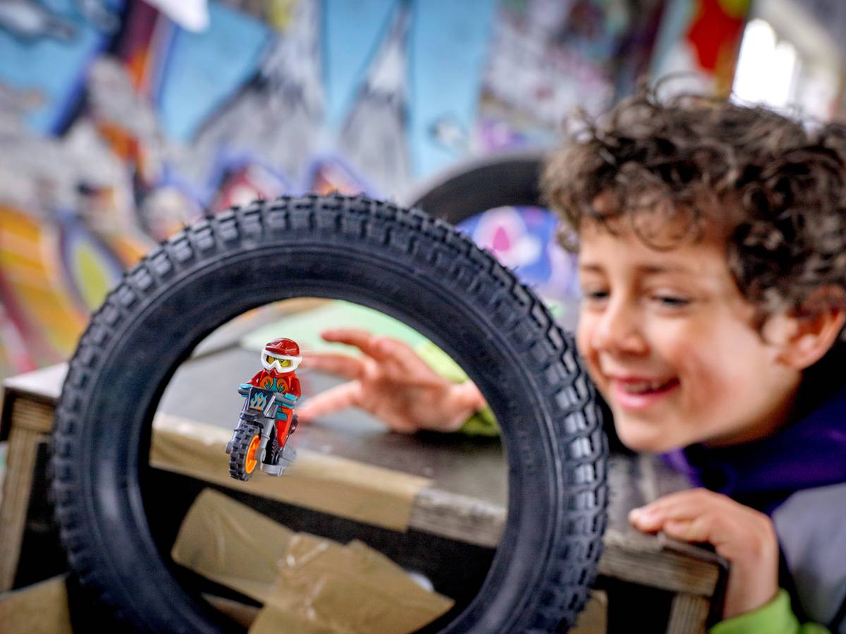 Fire Stunt Bike | 60311