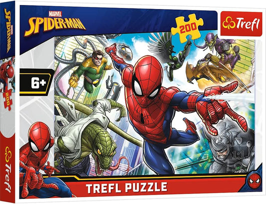 Trefl Puzzle: Born Hero, Marvel Spiderman, 200 Piece