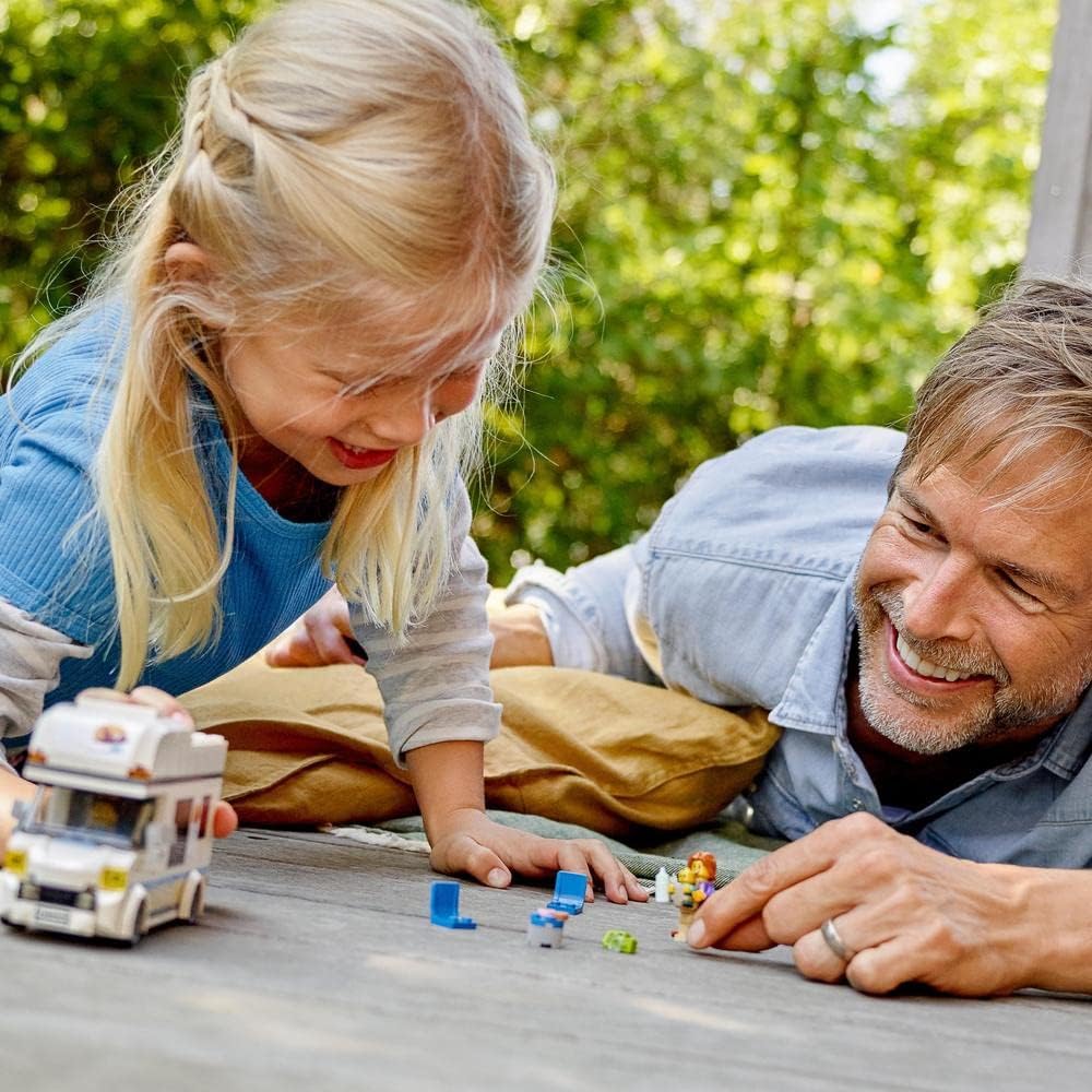 Holiday Camper Van | 60283