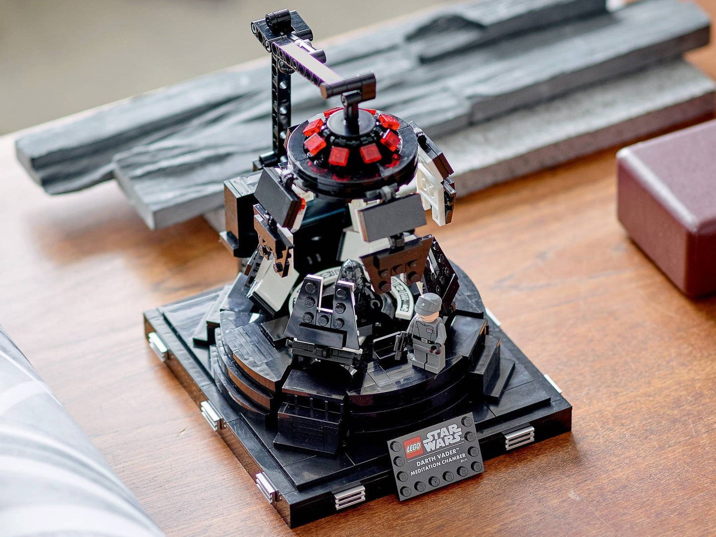 Darth Vader Meditation Chamber | 75296