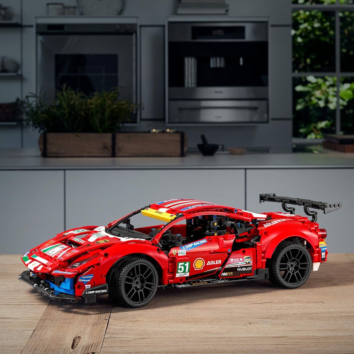 Ferrari 488 GTE 'AF Corse #51' | 42125