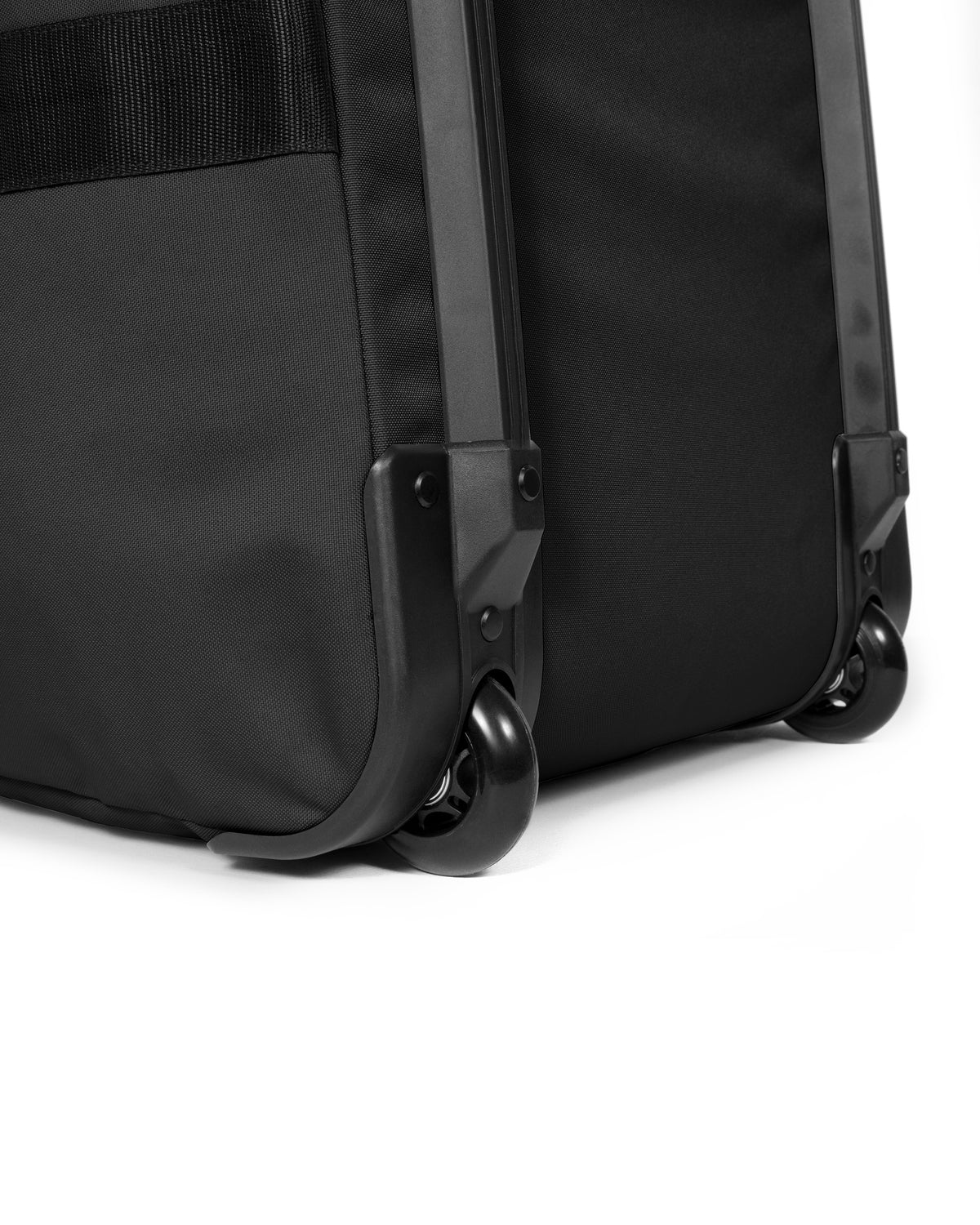 EASTPAK WAREHOUSE + Black | EK00030E008