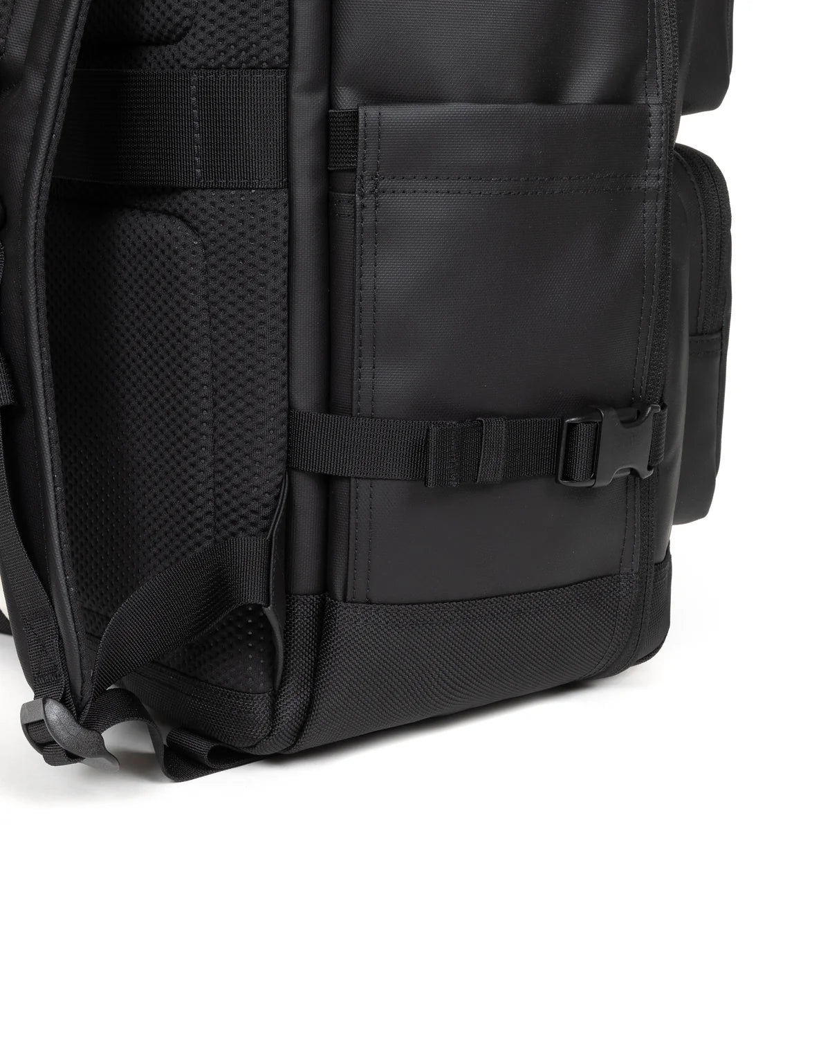 EASTPAK TECUM CABIN CNNCT TOP BLACK | EK0A5BLA3W8