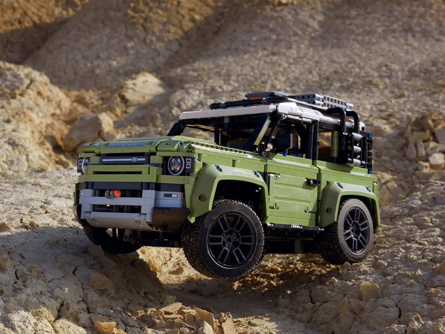Land Rover Defender | 42110
